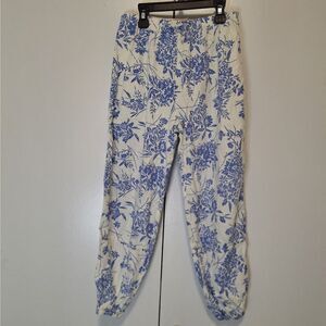 Paisley Lane Girls Floral Pants Size 8